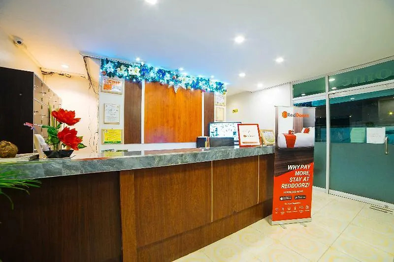 Reddoorz Josefa Subdivision Angeles City 2*,  Filipinas